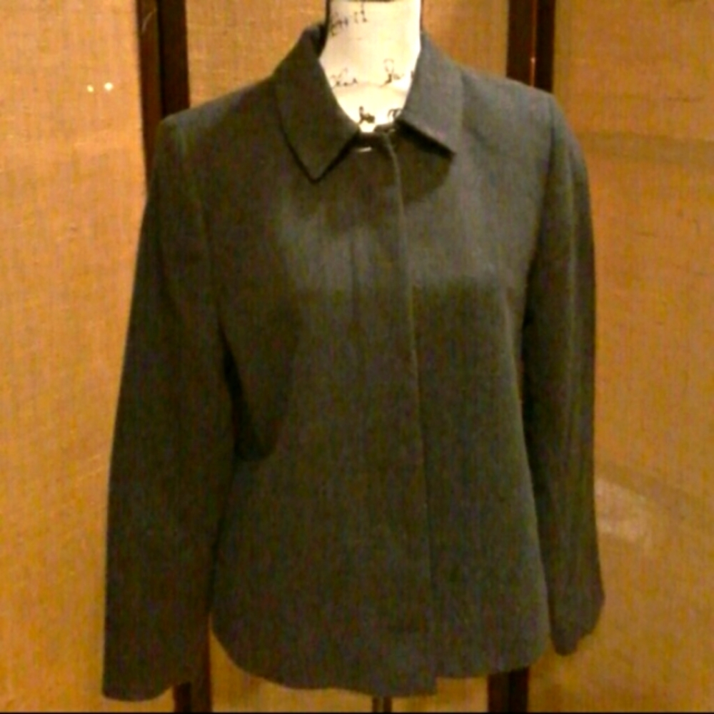 EUC Lands' End lambswool coat
